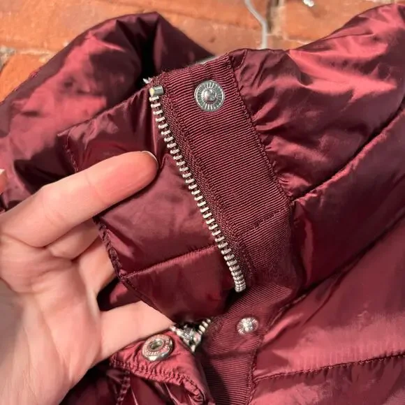 Abercrombie & Fitch A&F Satin Mini Puffer Jacket Sz M Burgundy Red Coat - Picture 5 of 13